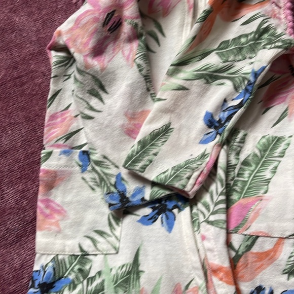 Two sleepers One is Jessica Simpson 3 to 6 months the other ones L&J 3-6months - Picture 6 of 9